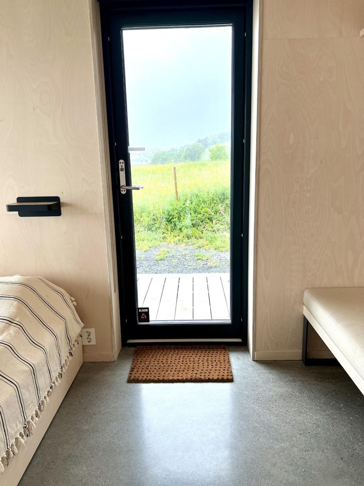 Exclusive Beach House Ramberg - Your Private Oasis ภายนอก รูปภาพ